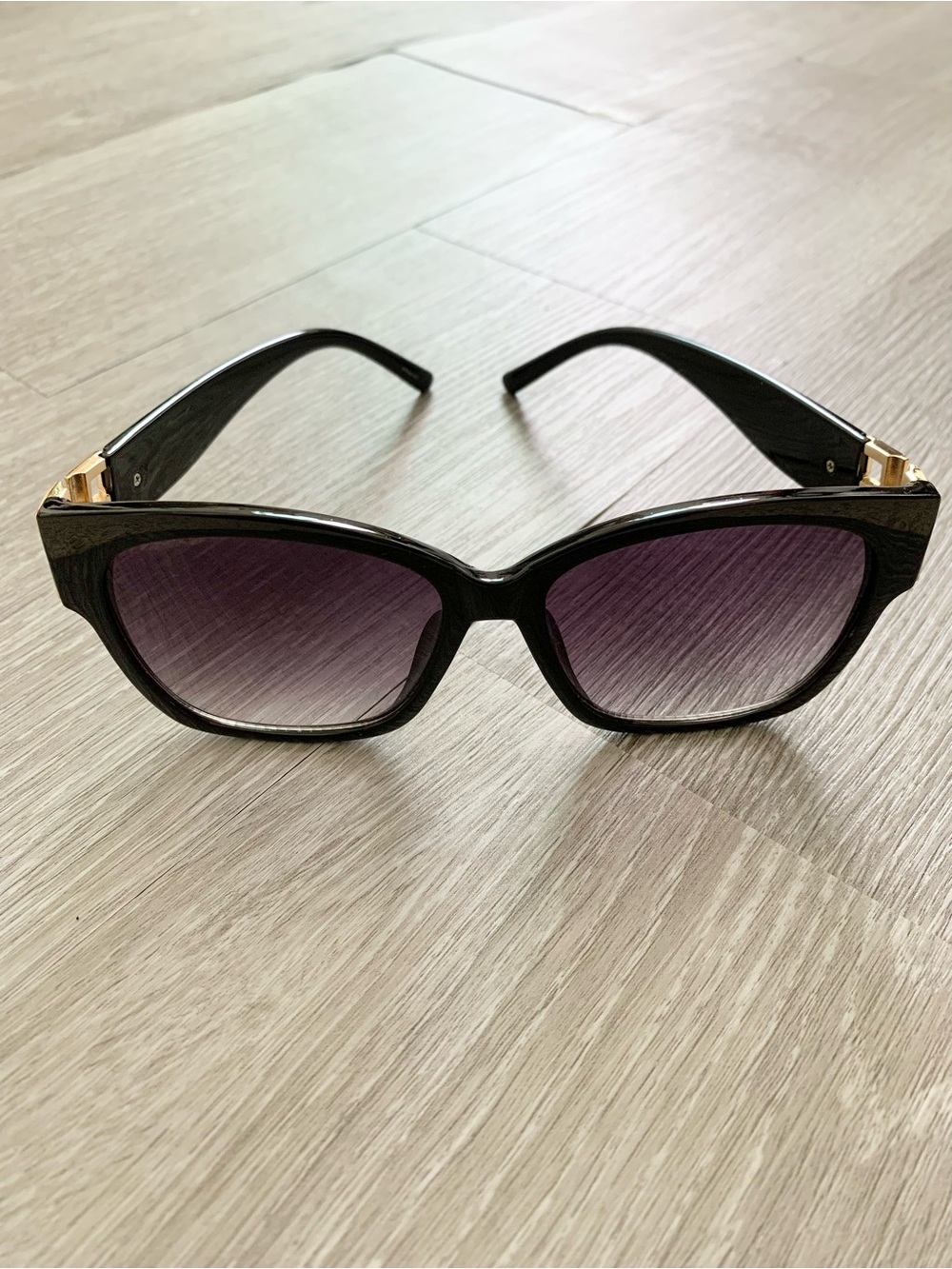 Aldo Black Gold-tone Gradient Lens Square Sunglasses Sunnies